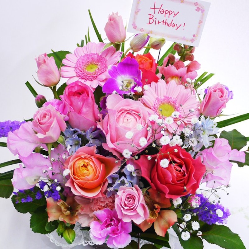 バラと季節の花のアレンジ 2