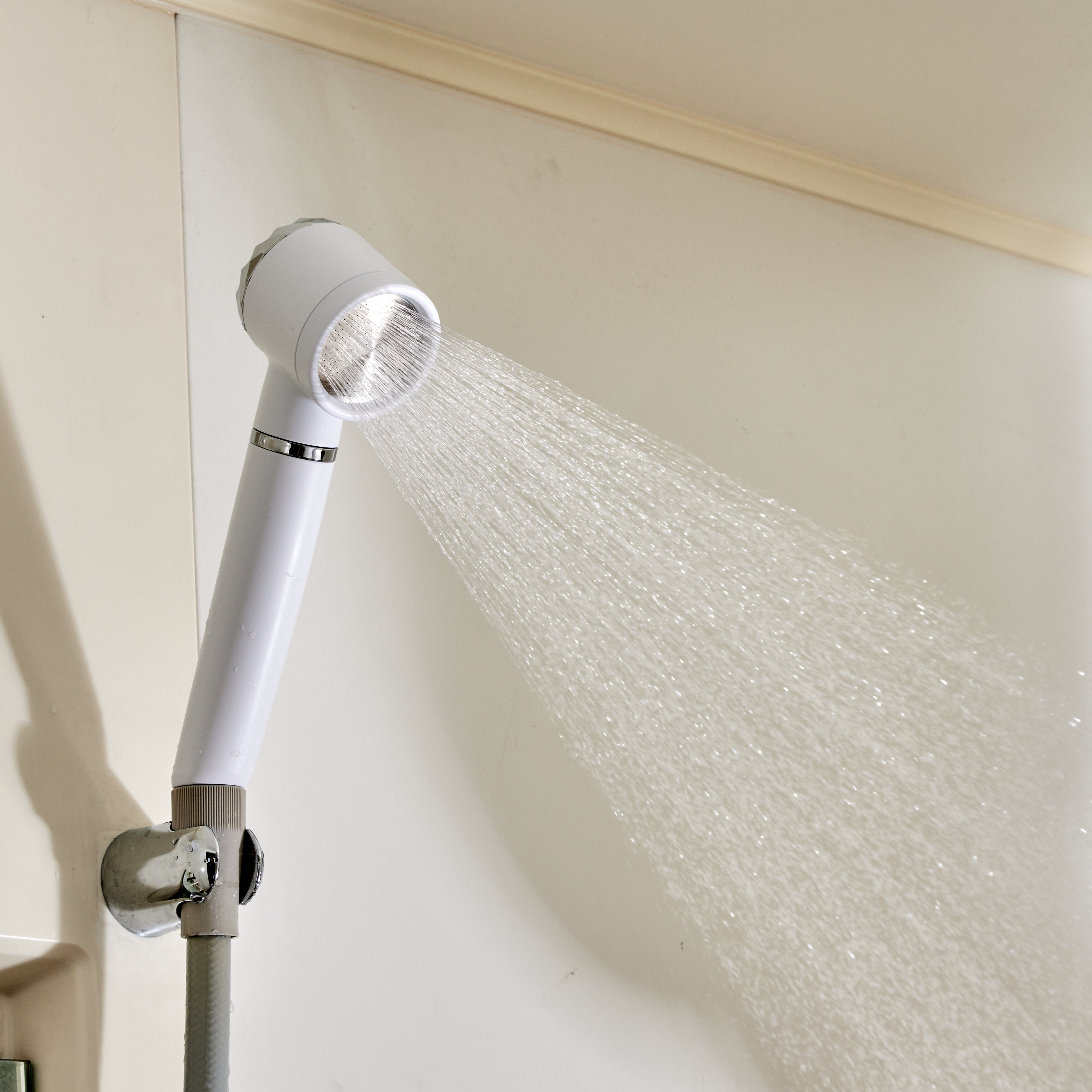 ホットアルバム炭酸泉タブレット 重炭酸クリスタルイオンシャワーを