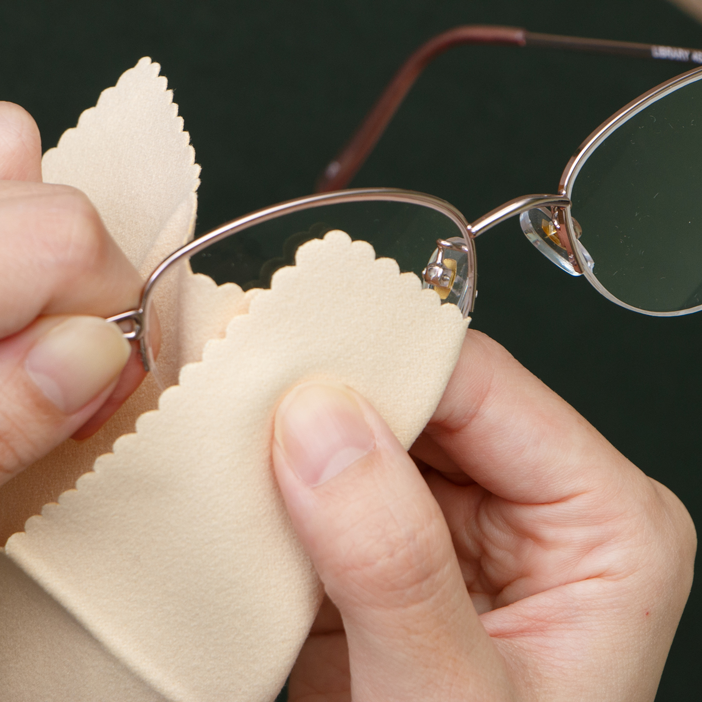 不動化学 曇り止めメガネクリーナーを全21商品と比較 口コミや評判を実際に使ってレビューしました Mybest