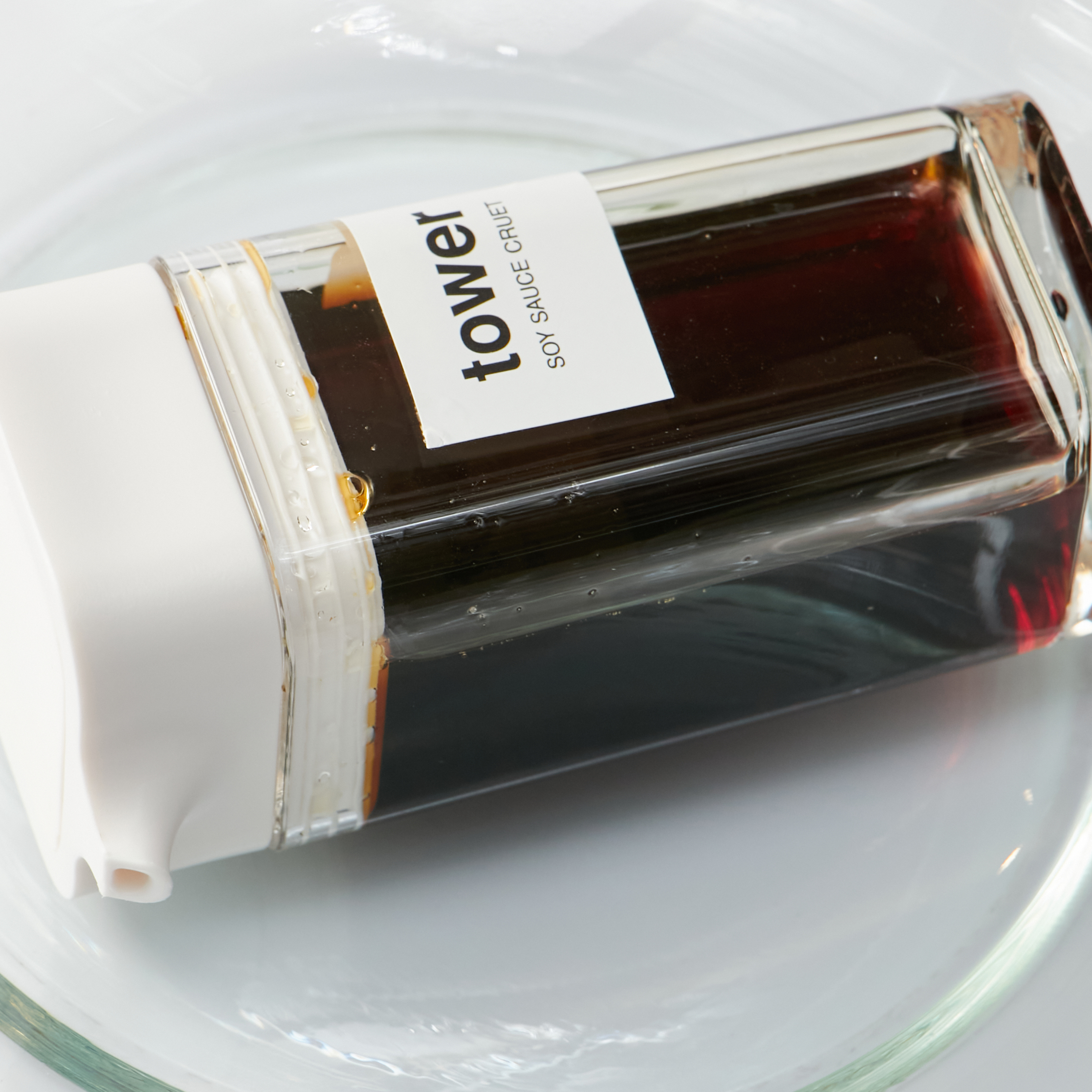 山崎実業 Tower 醤油差しを他商品と比較 口コミや評判を実際に使ってレビューしました Mybest