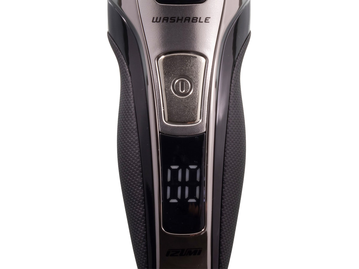 マクセル Z-DRIVE 4枚刃往復式シェーバー IZF-V931-Sを検証レビュー マクセル Z-DRIVE 4枚刃往復式シェーバー IZF-V931-Sを検証レビュー