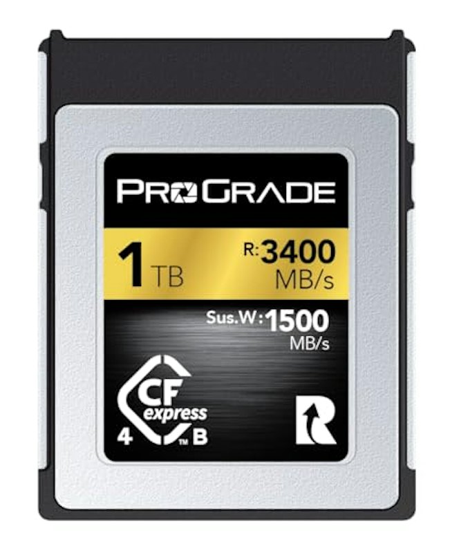 CFexpress 4.0 Type B メモリーカード 1