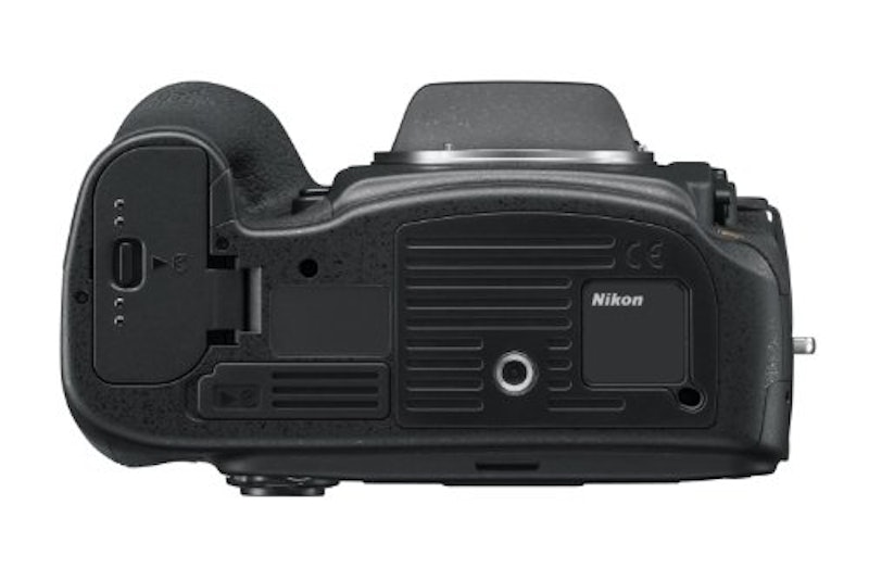 D800E 4