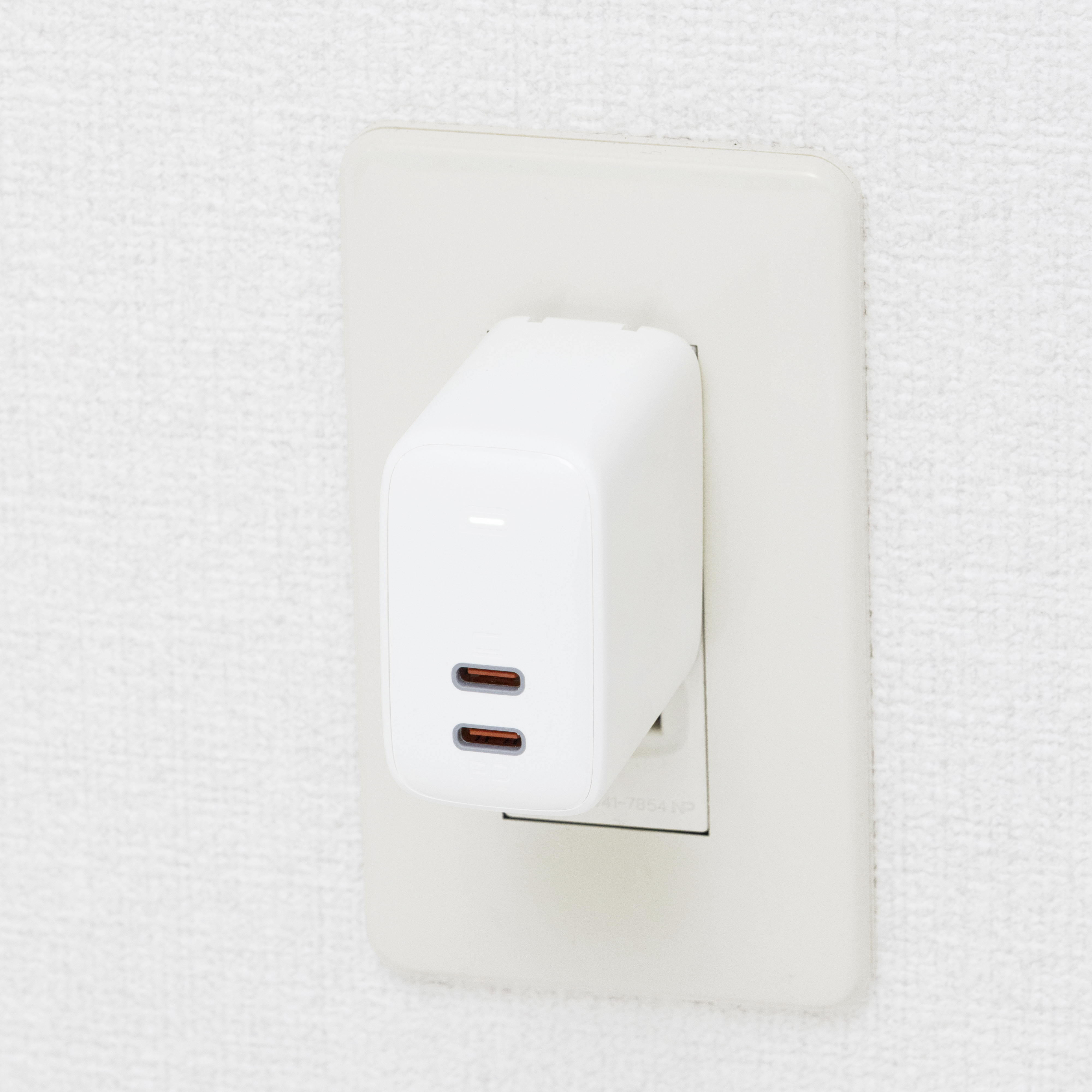 AUKEY 65W OMNIA USB C 充電器 PA-B4を検証レビュー！ノートPC充電器の