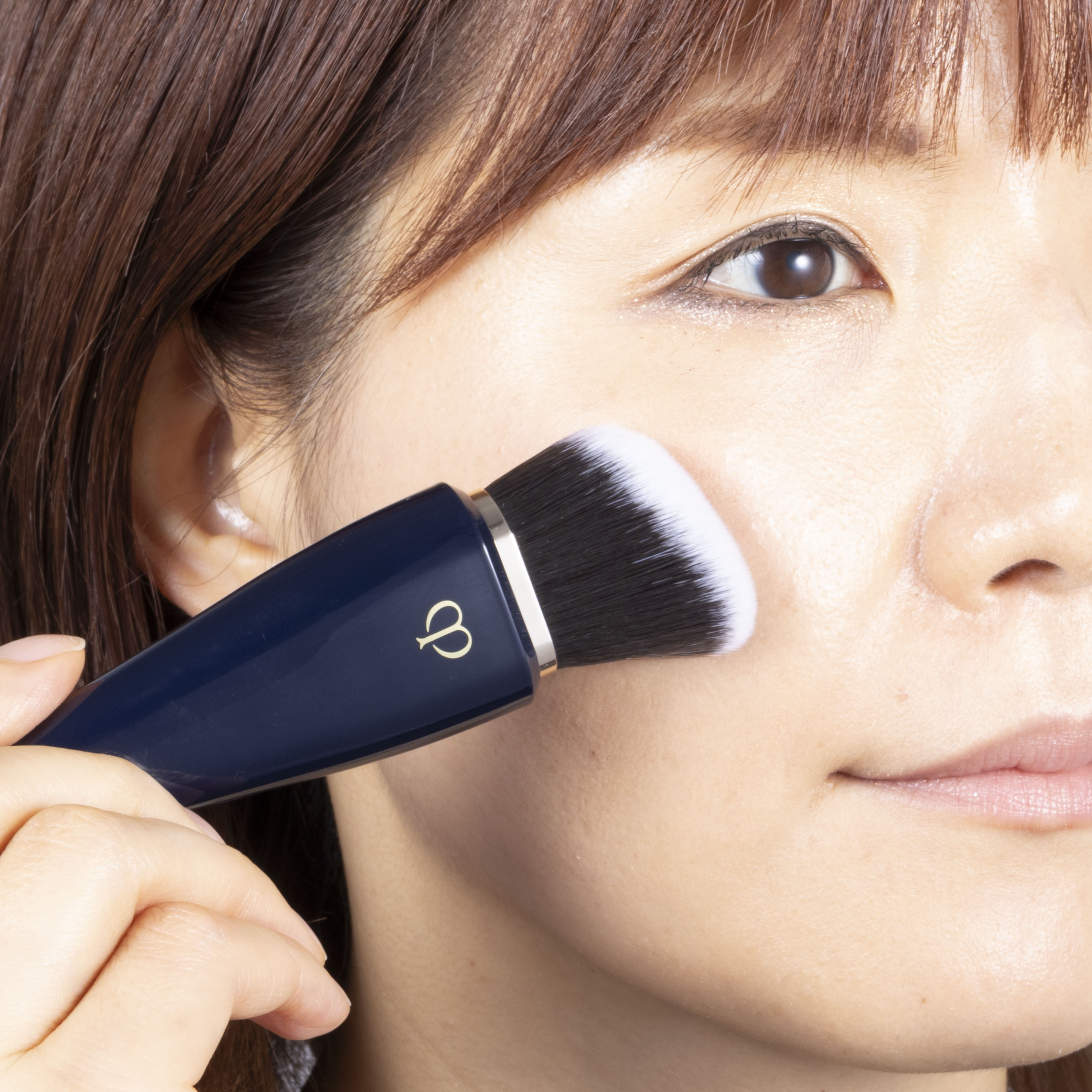 新品クレ・ド・ポー ボーテ ファンデブラシ パンソーＨ（タンフリュイド＆クレーム クレ・ド・ポー ボーテ パンソーH タンフリュイド&クレームの