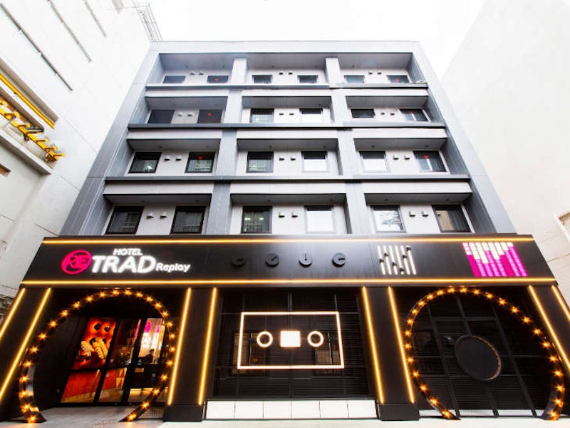 HOTEL TRAD Replay 1