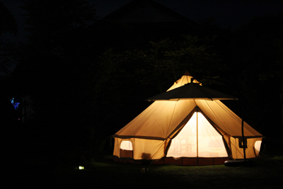 GLAMPING with ANTIQUES 4