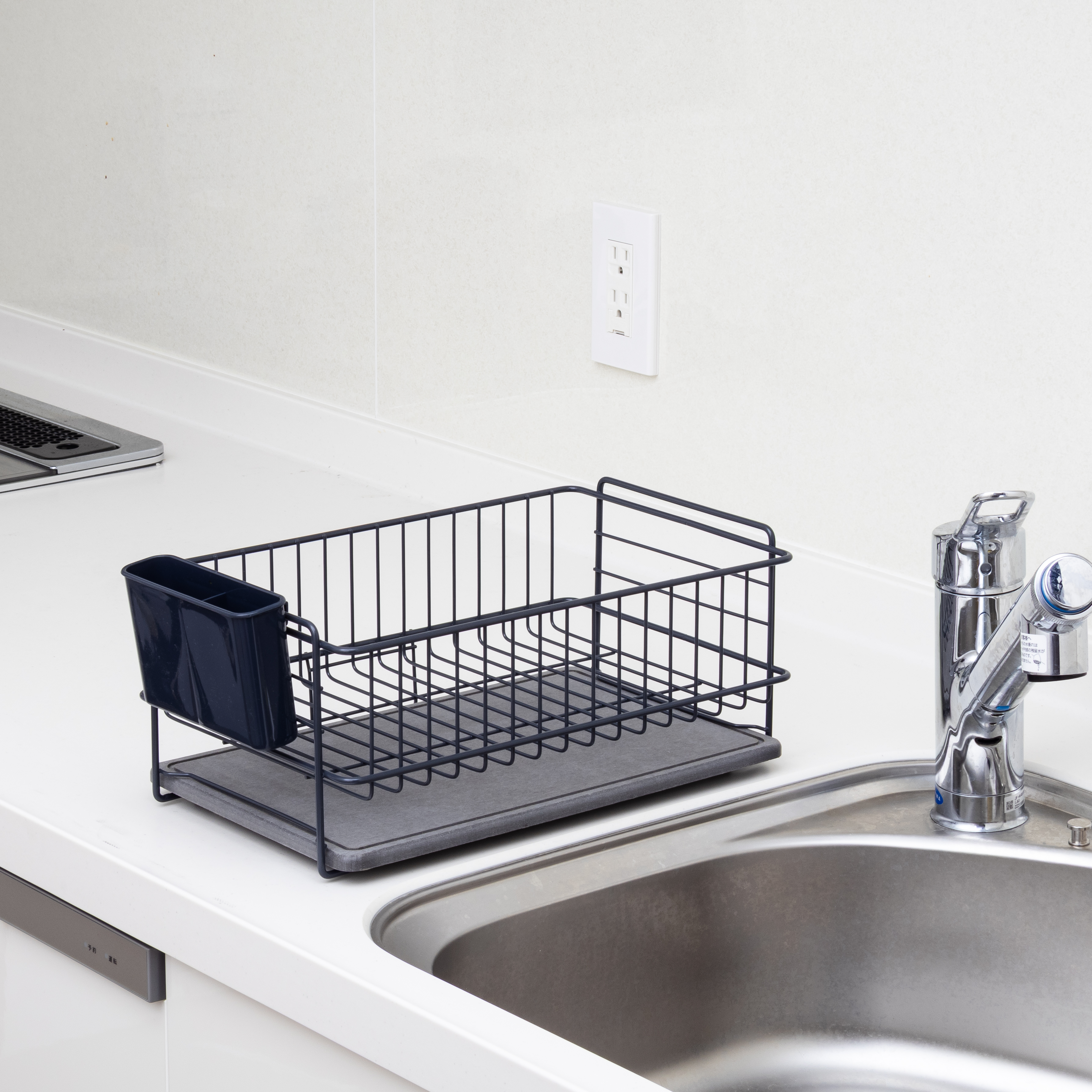 パール金属 PEARL LIFE 珪藻土トレー付 水切りカゴ AZ-5510を検証