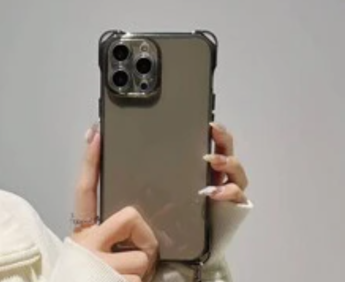 携帯チャーム付きソフトフォンケース 1