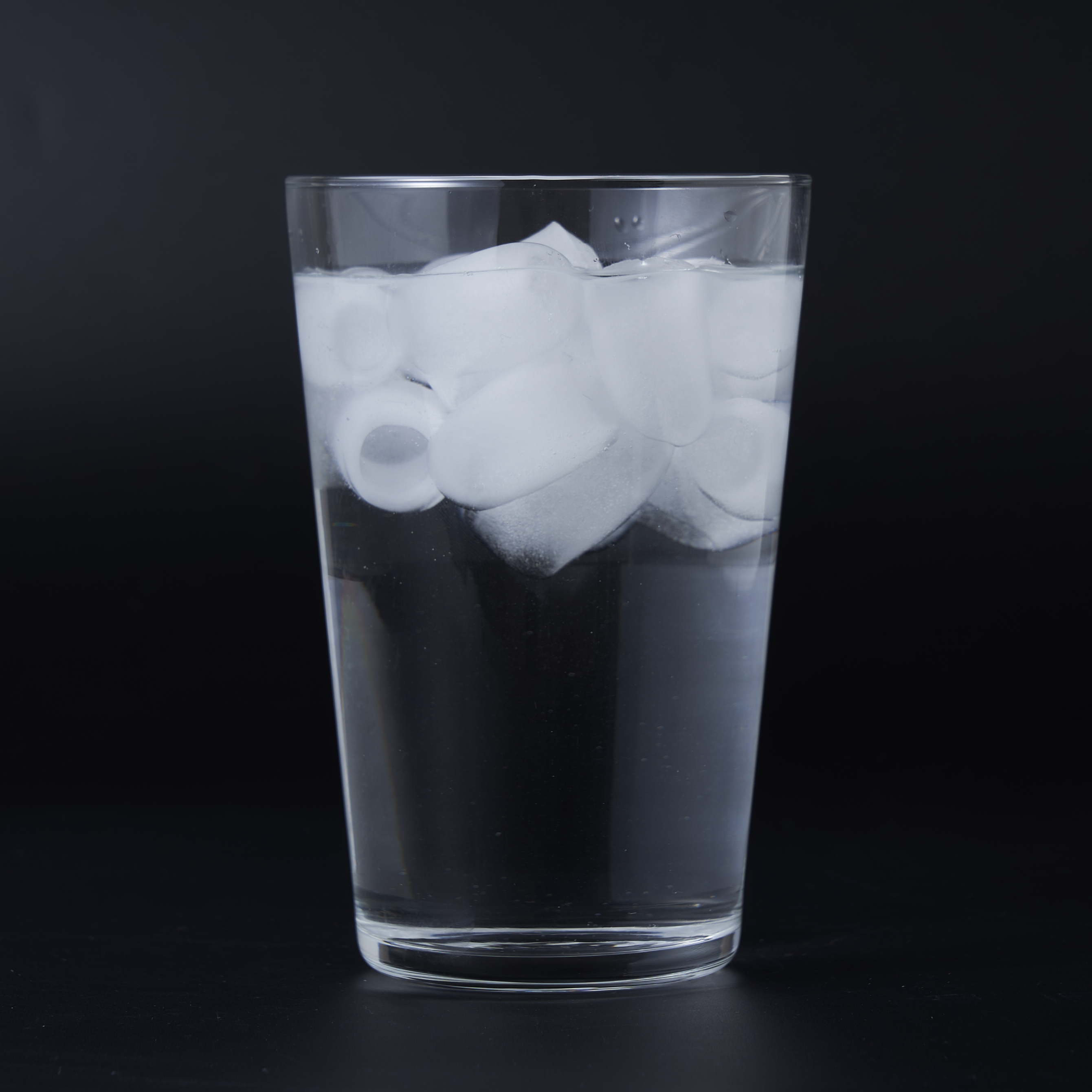 製氷機 12