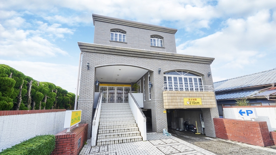 ホテルセレクトイン津山 1