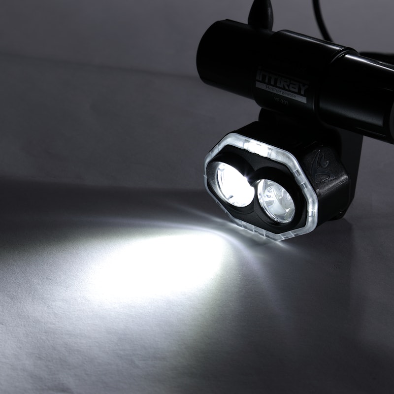 ハピソン 充電式チェストライト INTIRAY Rechargeable 12