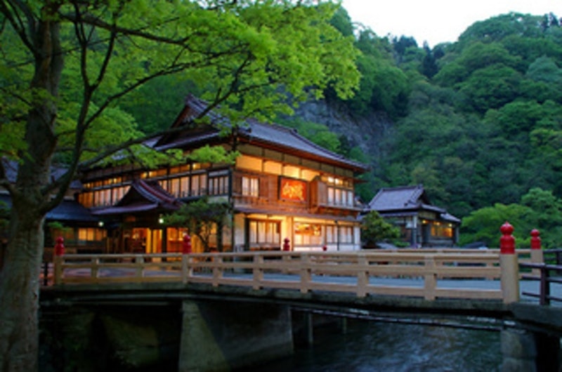 会津東山温泉 向瀧 1