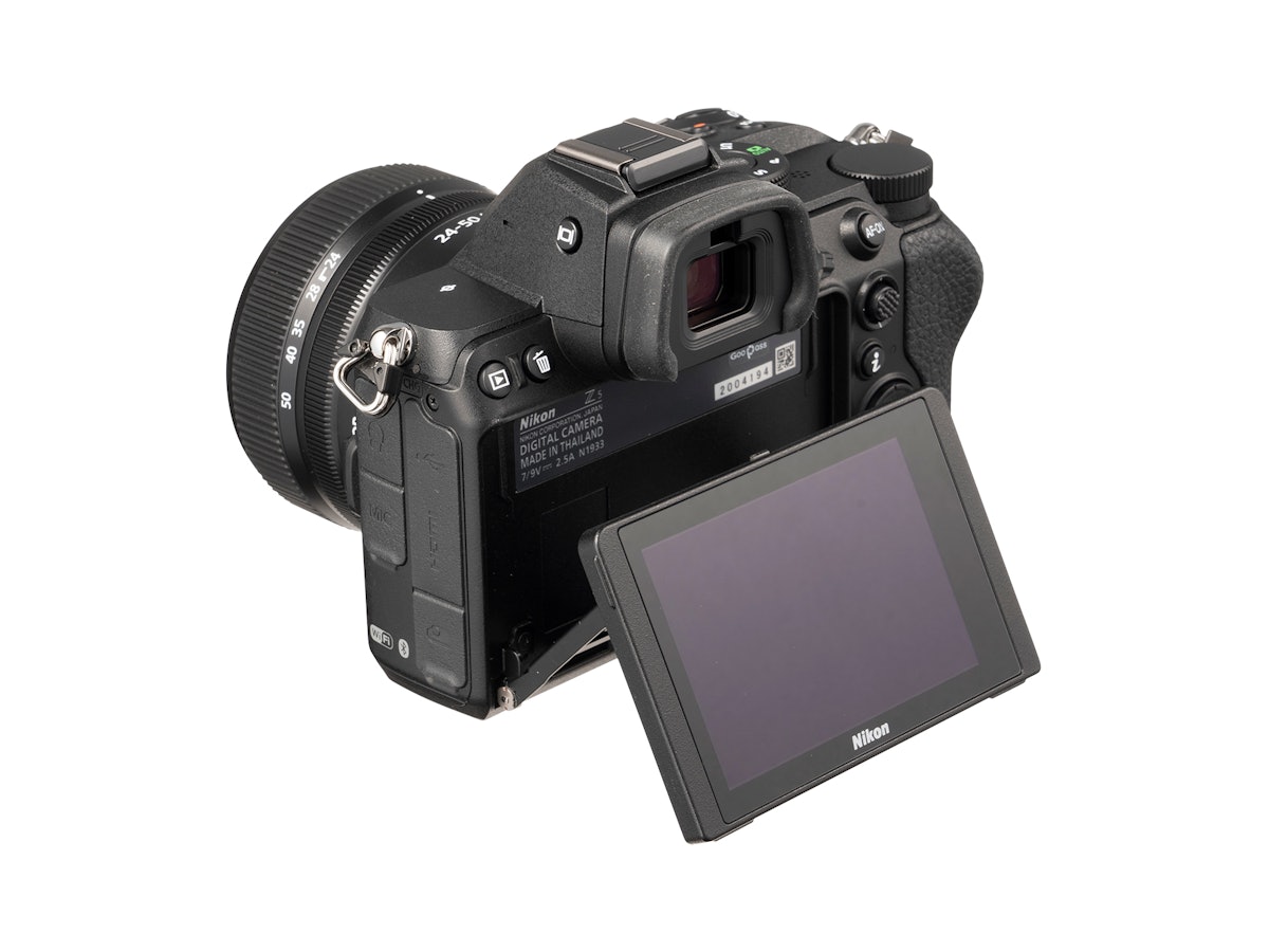 ニコン Z 5 24-50 レンズキットをレビュー!クチコミ・評判をも ニコン Z 5 24-50 レンズキットをレビュー!クチコミ・評判をも
