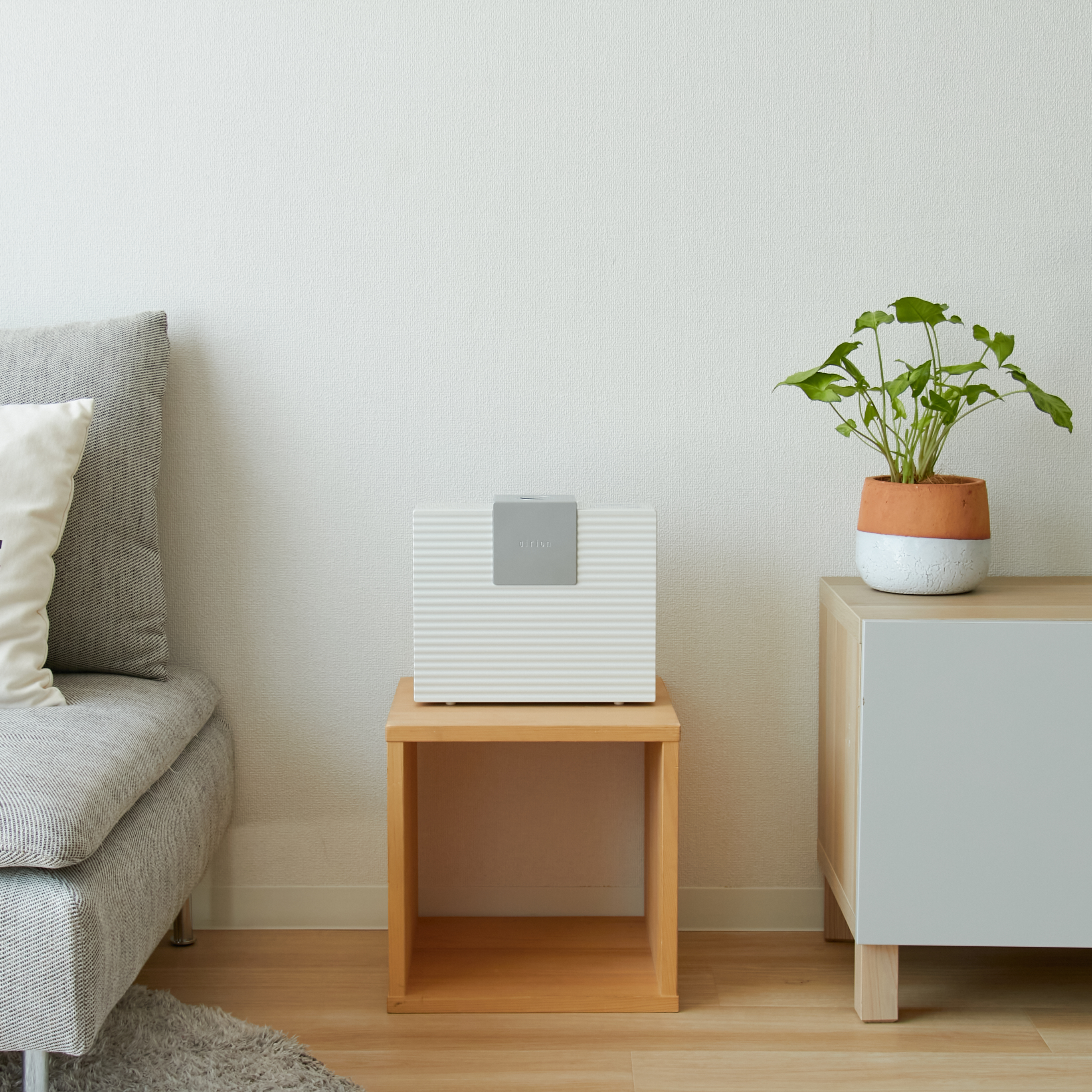 TOSHIBA 消臭器 エアリオン・ワイド DAC-2400(W) TOSHIBA 東芝 消臭器