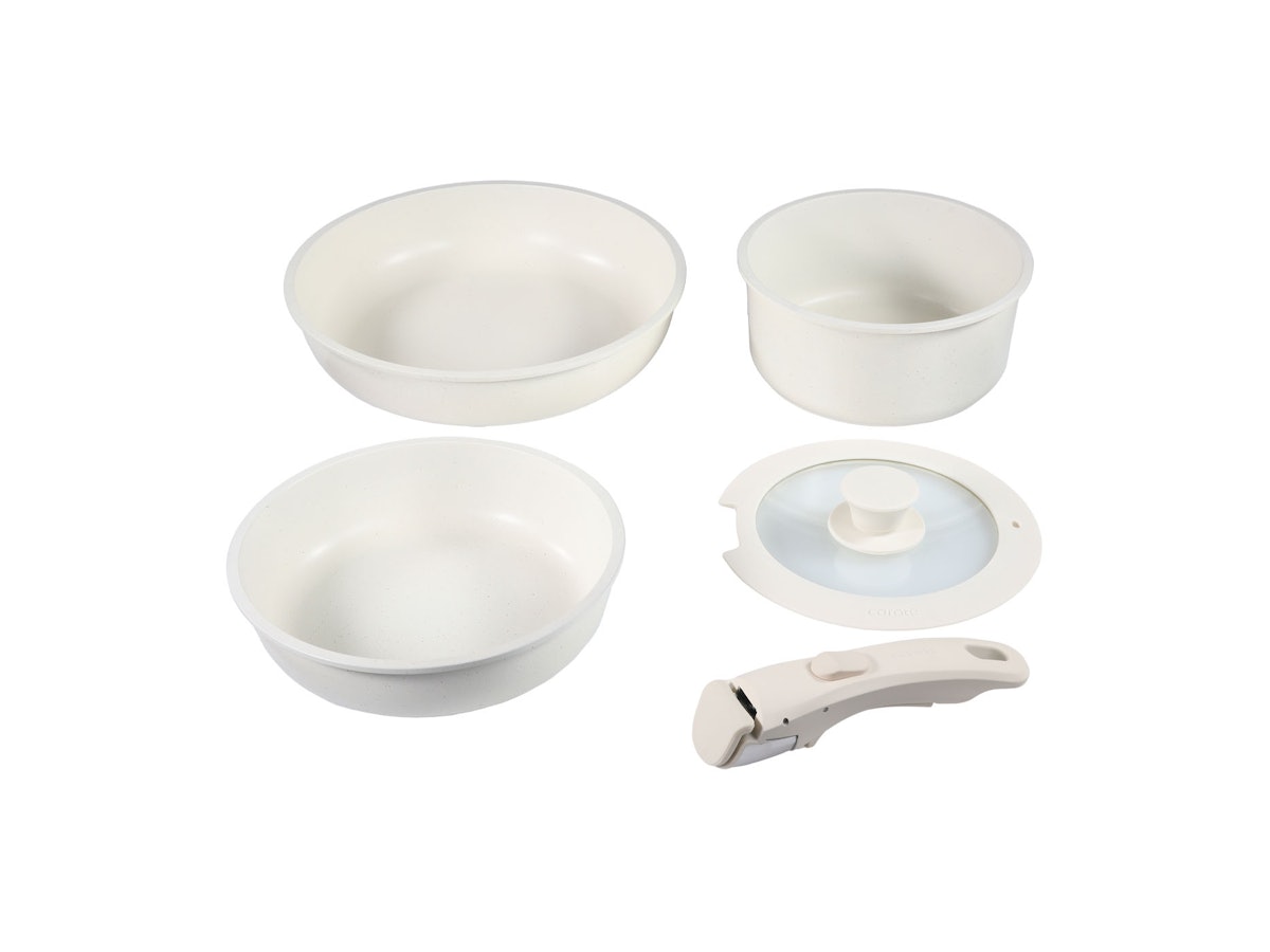 CAROTE フライパン16点セット 10月11日削除します。 CAROTE フライパン CAROTE フライパン16点セット 10月11日削除します。 CAROTE フライパン