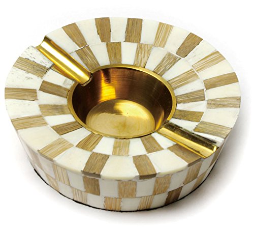 ROUND ASHTRAY 1