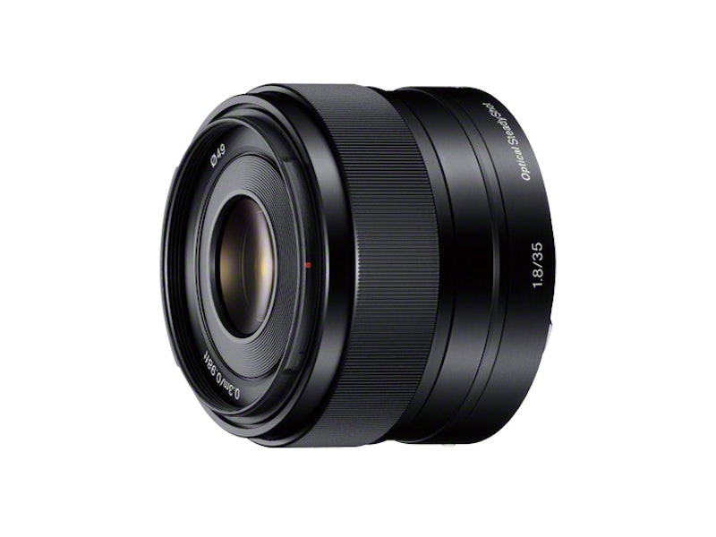 E 35mm F1.8 OSS 1