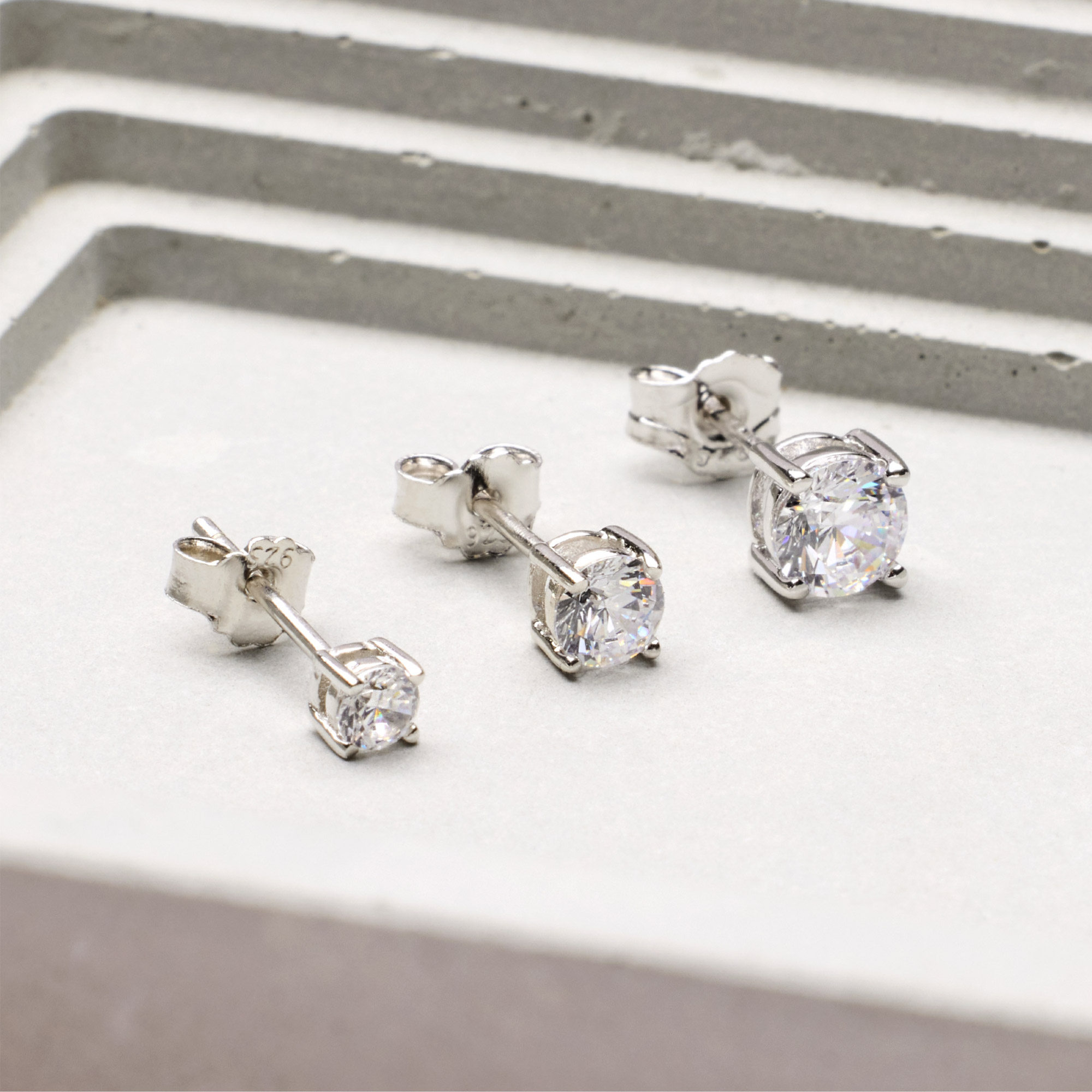 ファインピアス 2