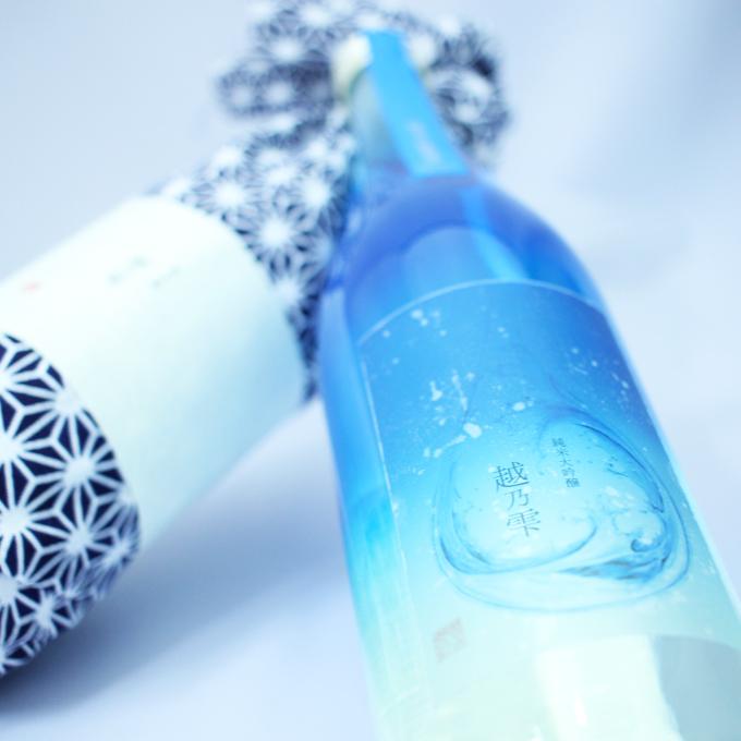 越乃雫 720mL 3