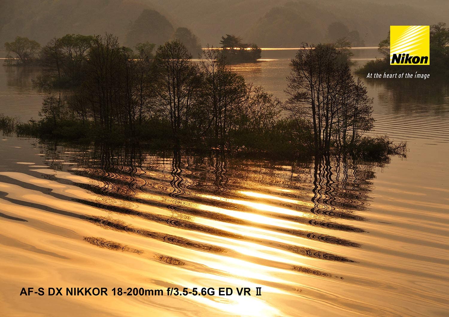 AF-S DX NIKKOR 18-200mm f/3.5-5.6G ED VR II 3