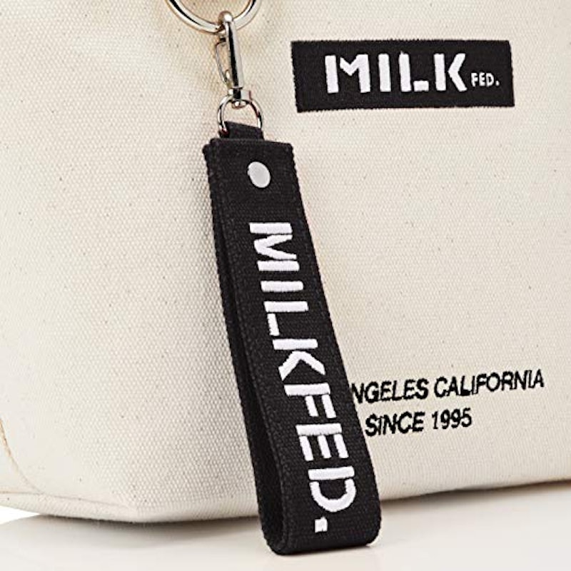 BAR AND UNDER LOGO LUNCH TOTE MILKFED. 3