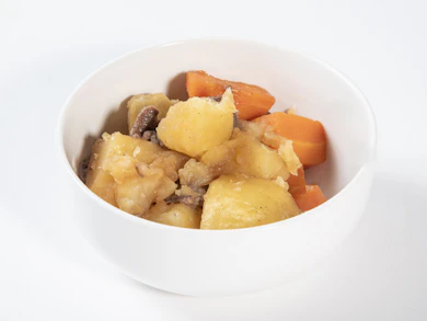 じゃがいもはねっとり本格的な食感!味の染み込みは弱め