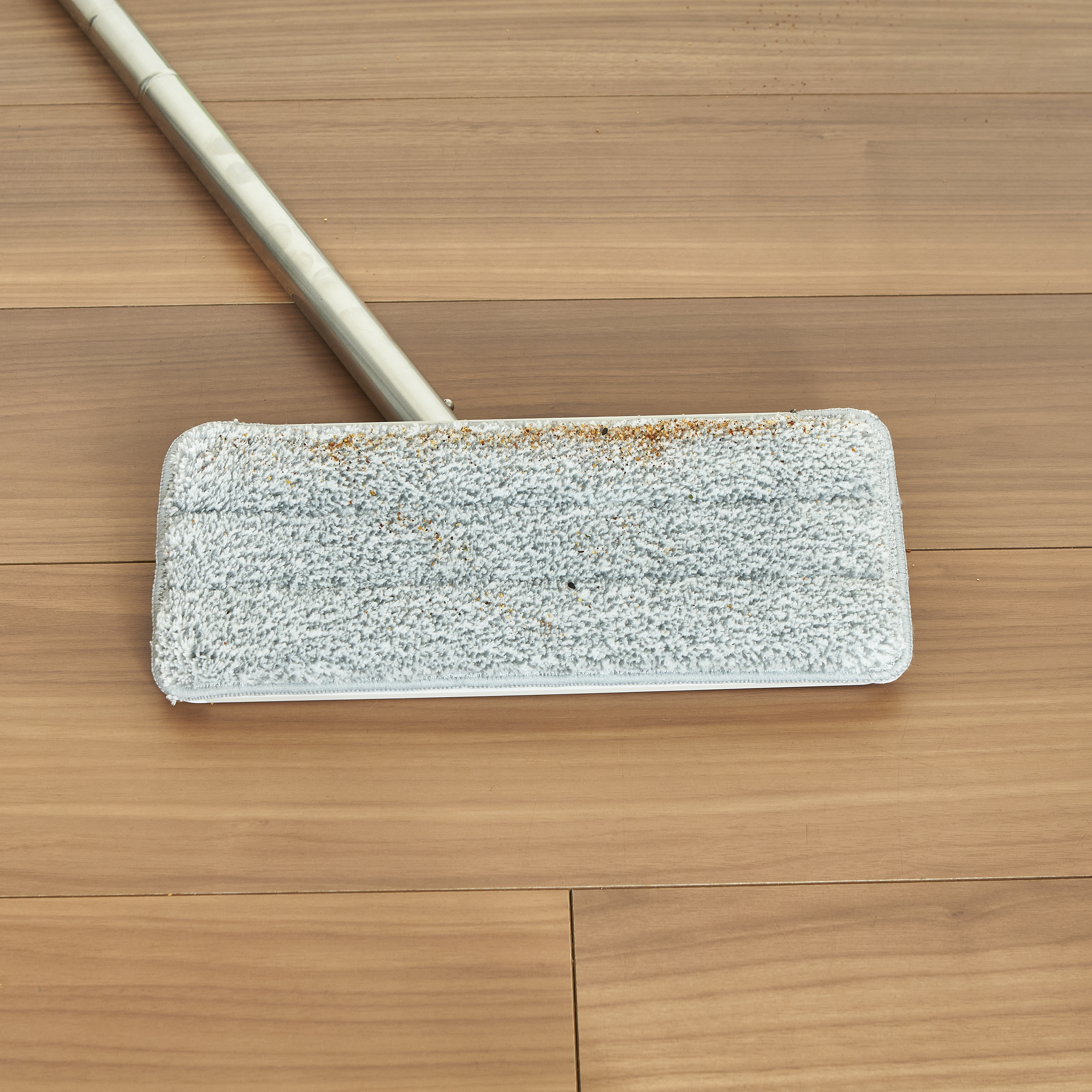 アイリスオーヤマ フラットモップを全23商品と比較 口コミや評判を実際に使ってレビューしました Mybest