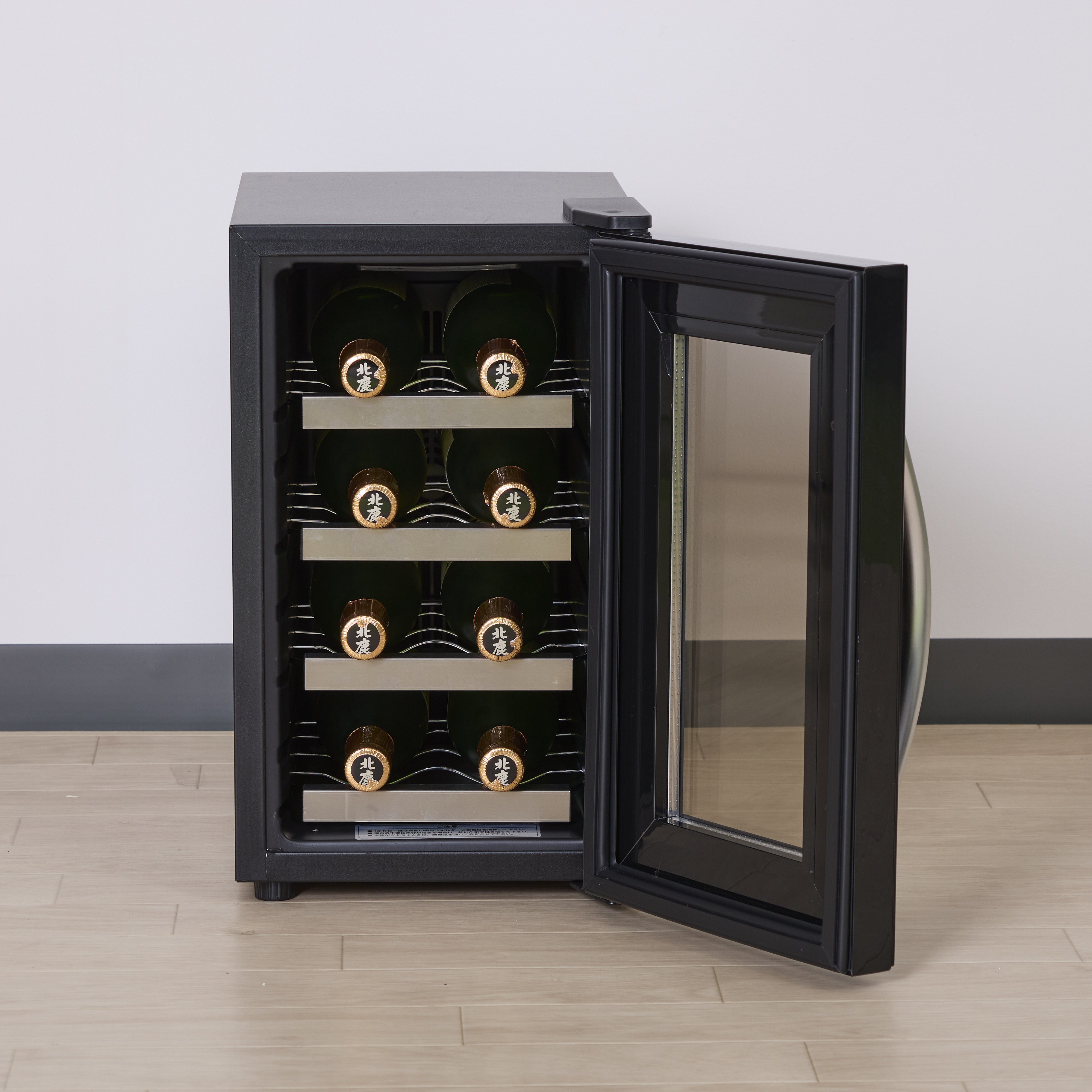 ワインセラー（デバイスタイル） デバイスタイル ワインセラー CG-P8Sを検証レビュー！ワイン