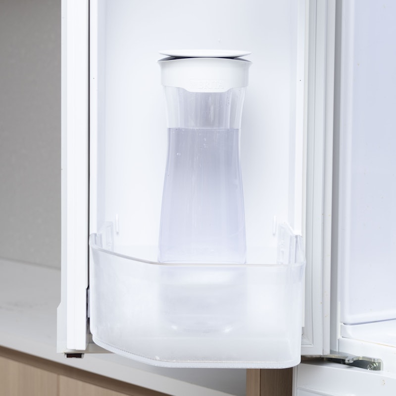 カラフェ型浄水器 5