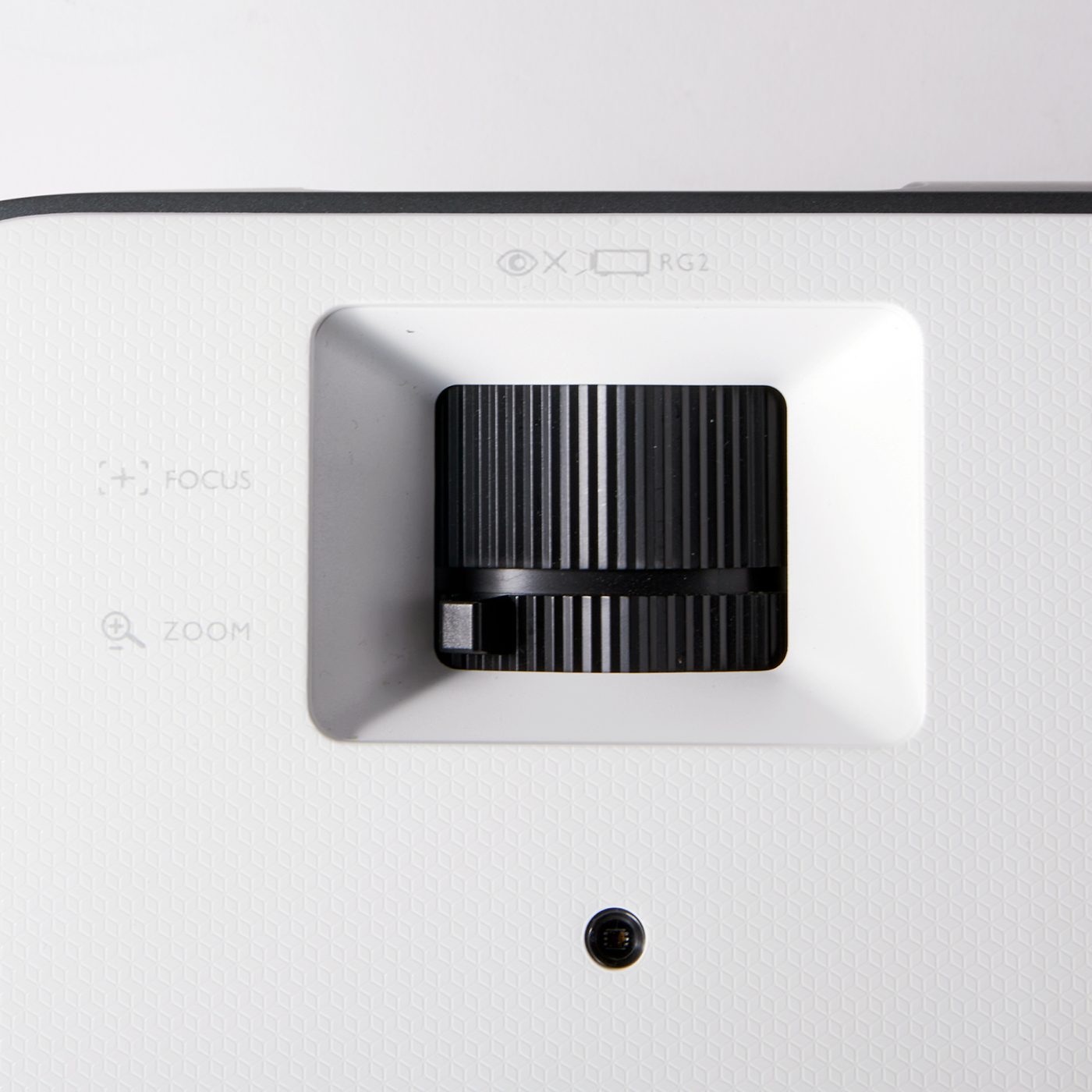 BENQ TK700iを検証レビュー！プロジェクターの選び方も紹介