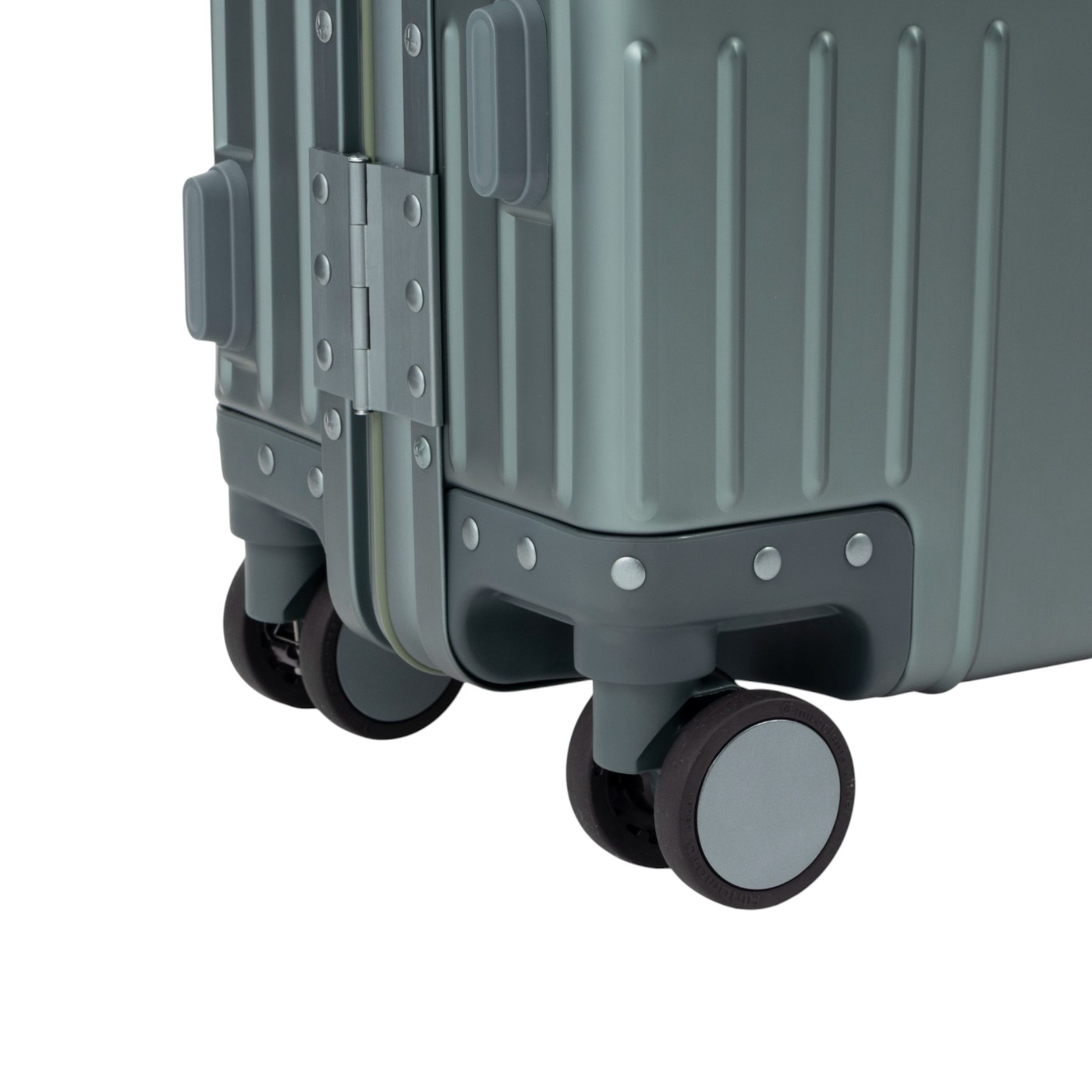 innovator Stealth 36L Cabin イノベーター ステルス