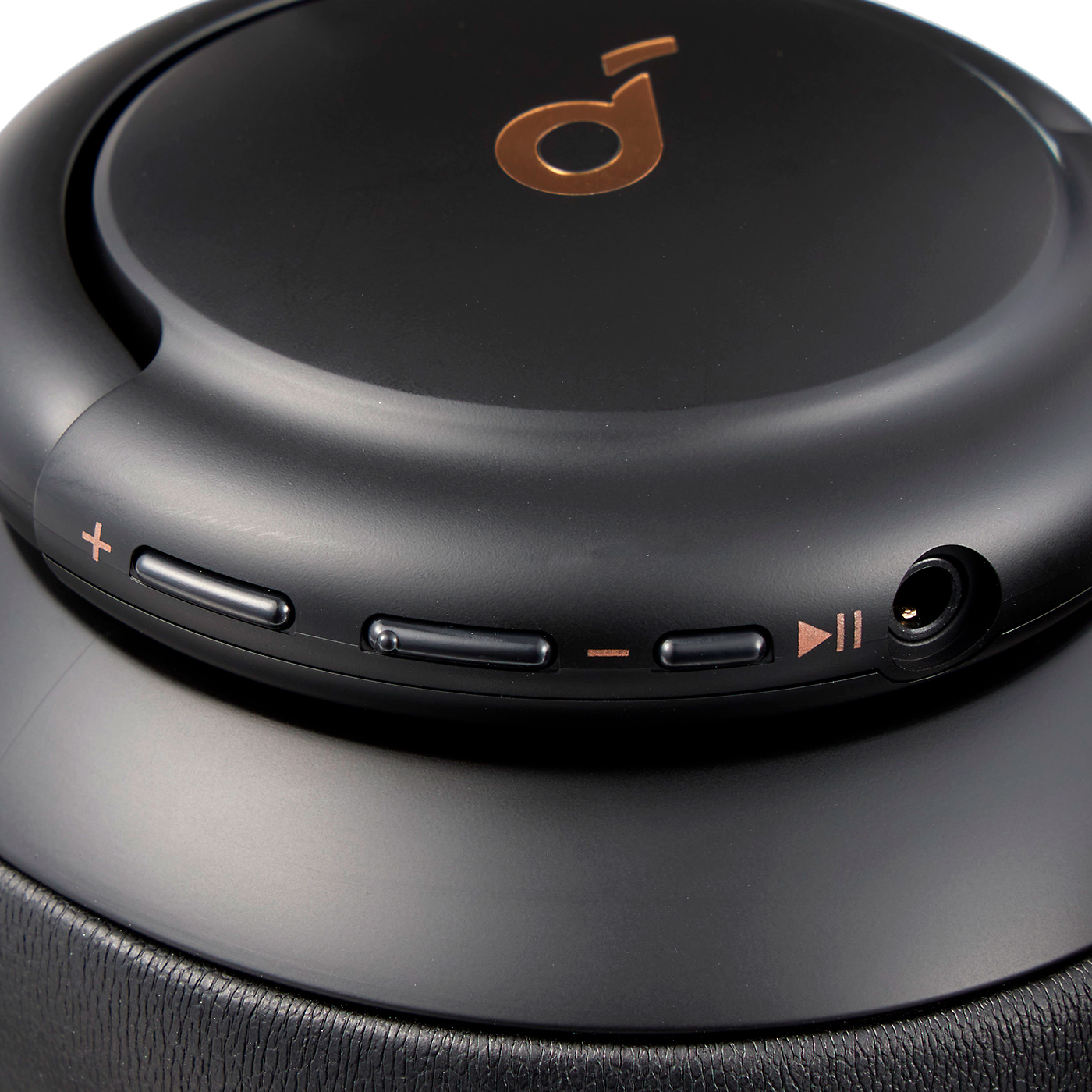 Soundcore Life Q30 6