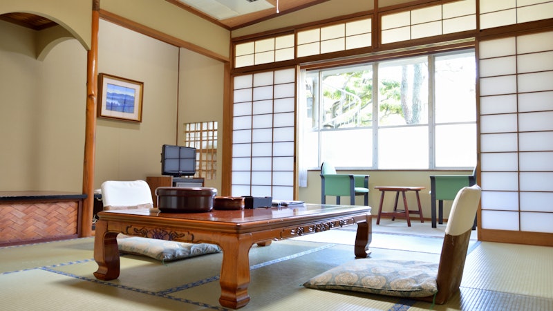 三井別館 8
