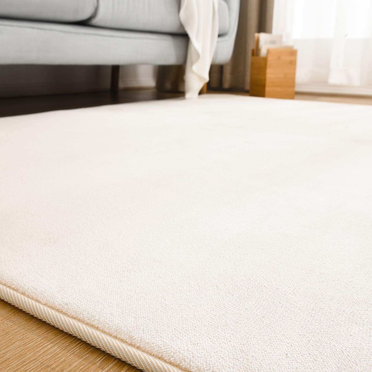 ラグ 高品質  カーペット 簡約 洗える 滑り止め 寝室C