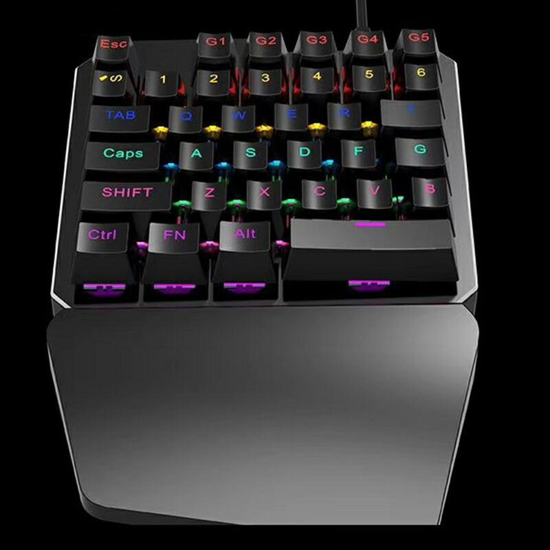 片手ゲーミングキーボード 3