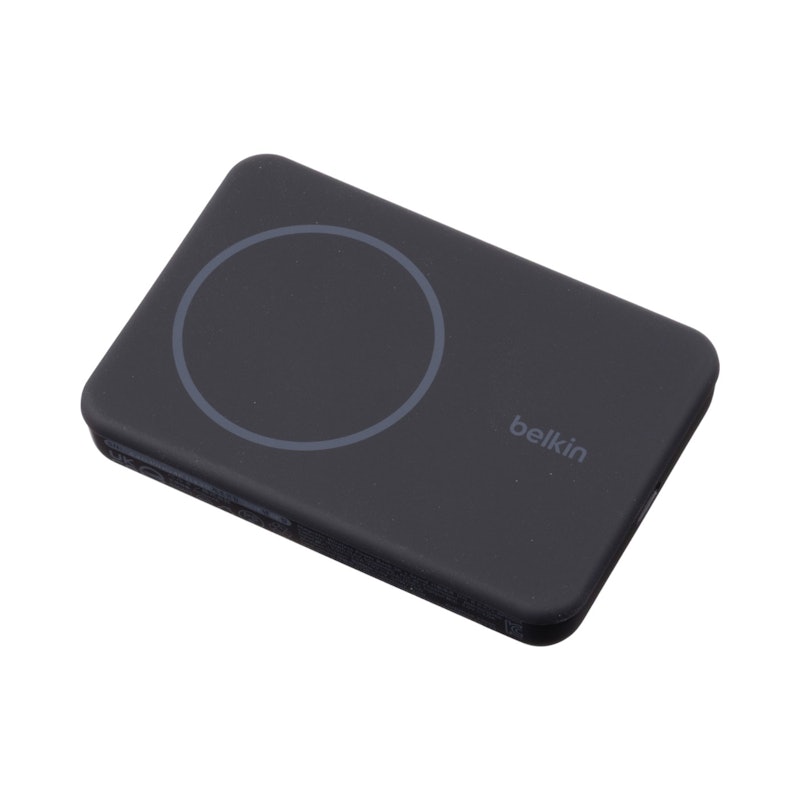 BoostCharge Magnetic Wireless Battery 5000 + Stand 1