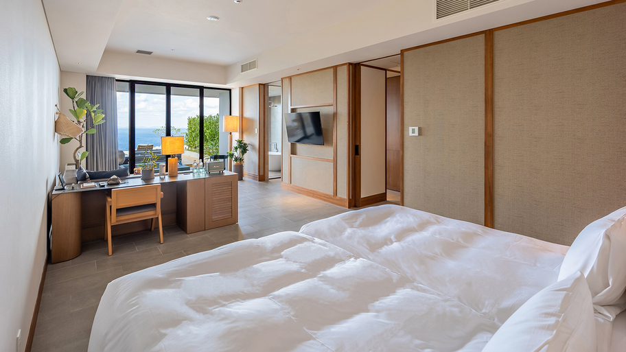 One Suite THE GRAND 5