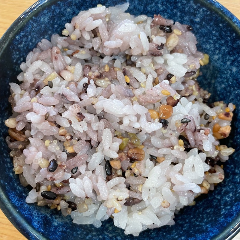たっぷり素材の雑穀ごはん 5