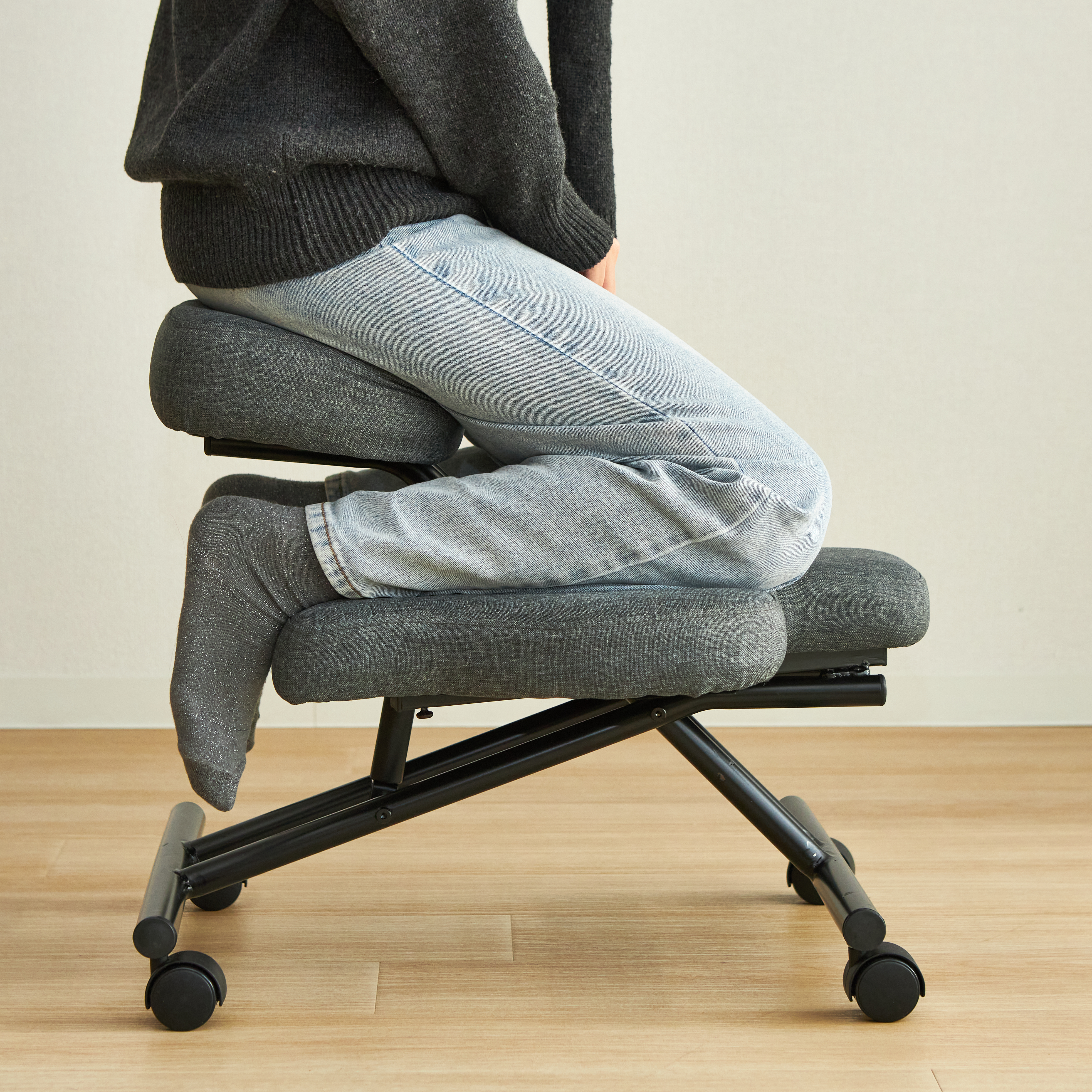 イーサプライ バランスチェア EEX-CHB03をレビュー！クチコミ・評判を