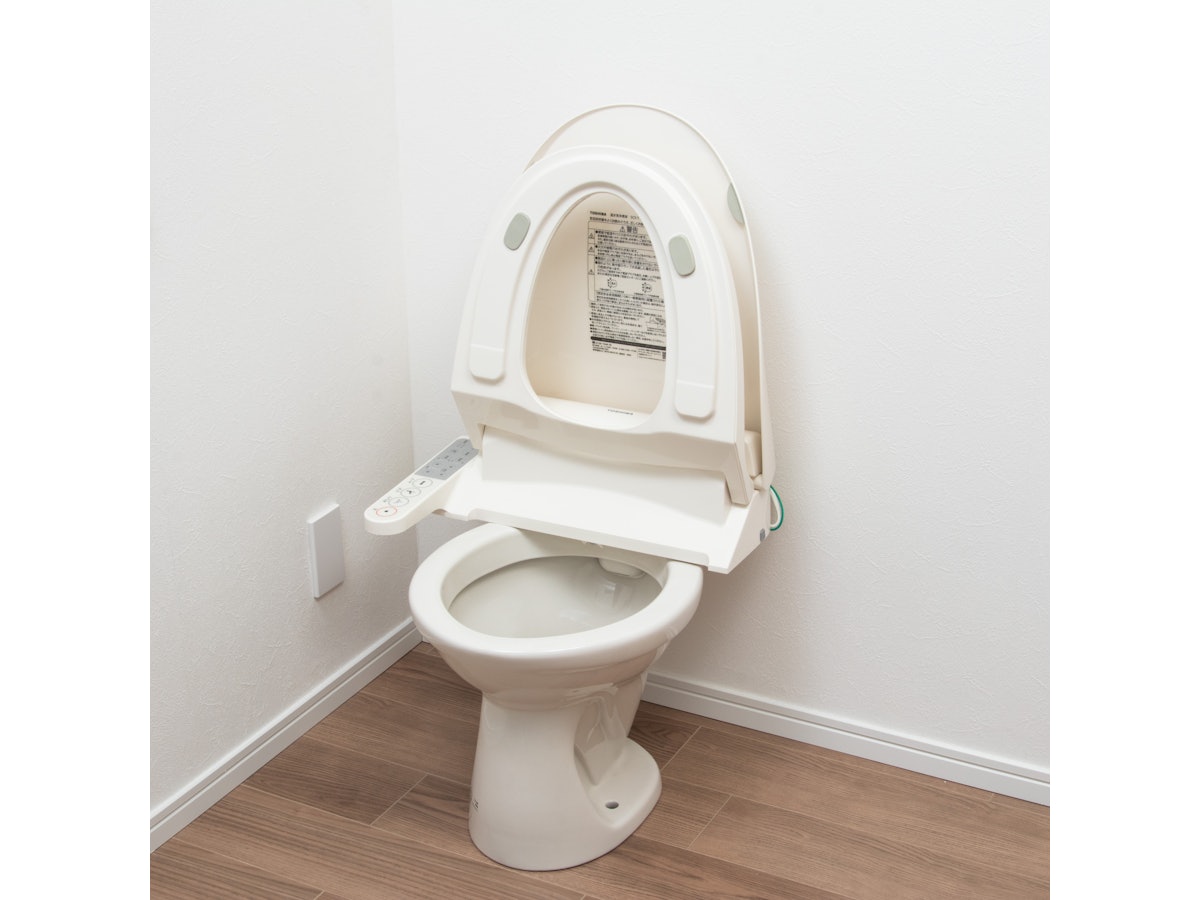 取引終了】TOSHIBA 温水洗浄便座 ウォシュレットSCS-T160 取引終了】TOSHIBA 温水洗浄便座 ウォシュレットSCS-T160