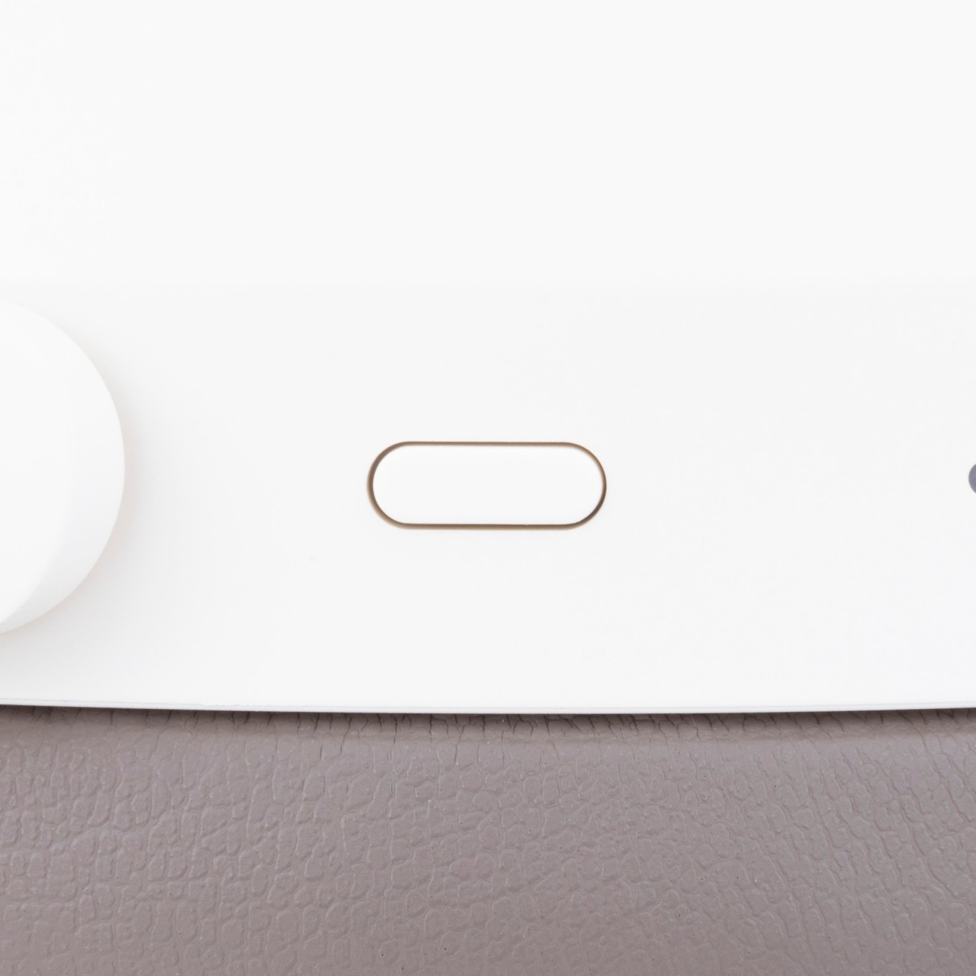 MOMENTUM 4 Wireless 5