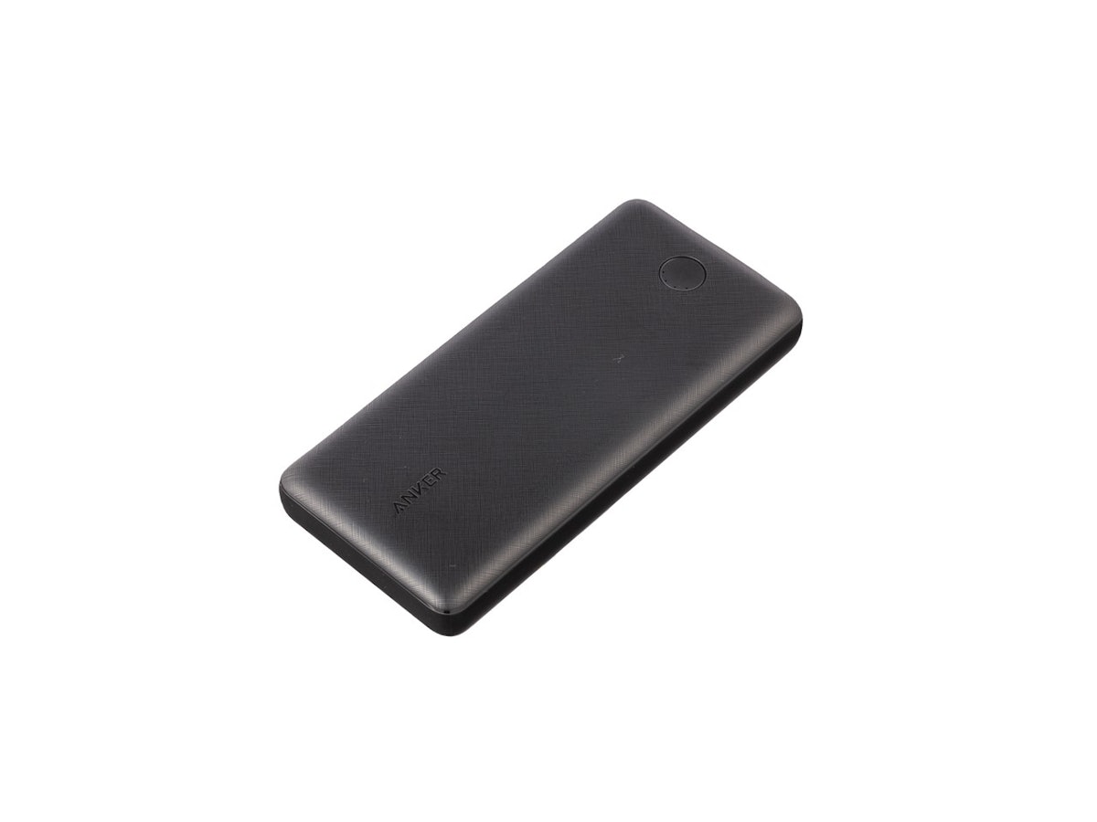 ANKER PowerCore Essential 20000をレビュー!クチコミ・評判を ANKER PowerCore Essential 20000をレビュー!クチコミ・評判を