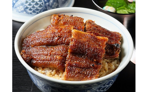 三河一色産うなぎの炭火焼 1