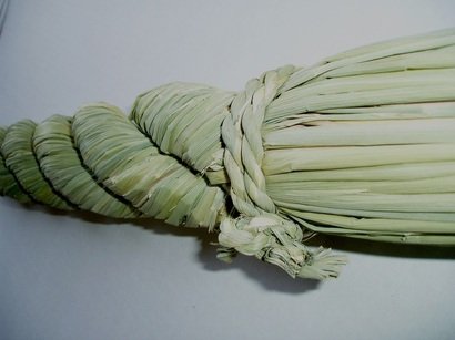 青い実取らずのワラから作った 神棚用 しめ縄 2