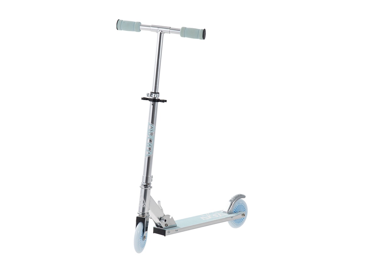 送料込み】ドイツ生まれのキックスケーター・スピーダス アウトレット 送料込み】ドイツ生まれのキックスケーター・スピーダス アウトレット