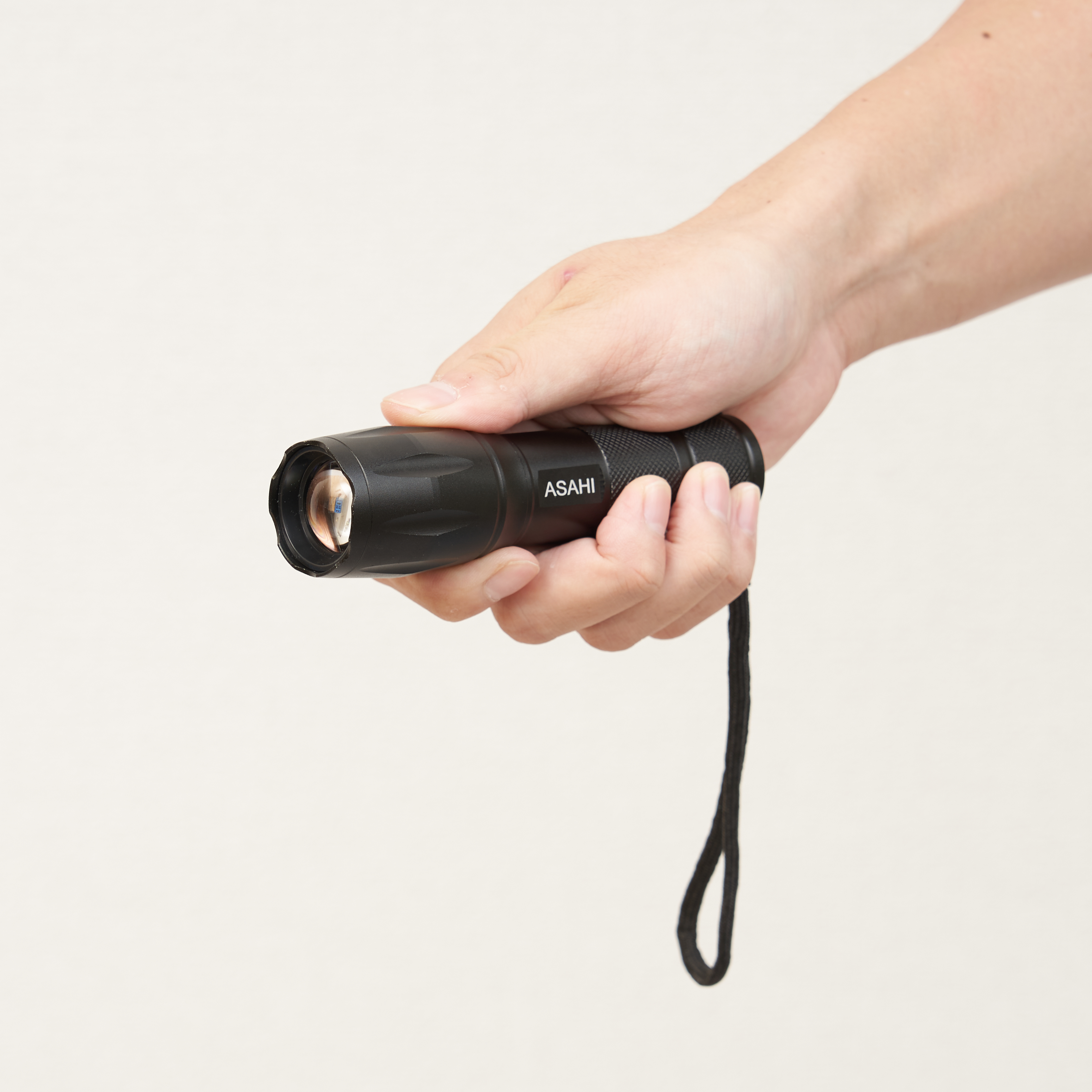 STREAMLIGHT PROTAC® 1L-1AA EVERYDAY CARRY FLASHLIGHTをレビュー