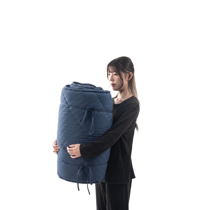 コンパクトに畳める体圧分散ウレタン入りごろ寝マット 4