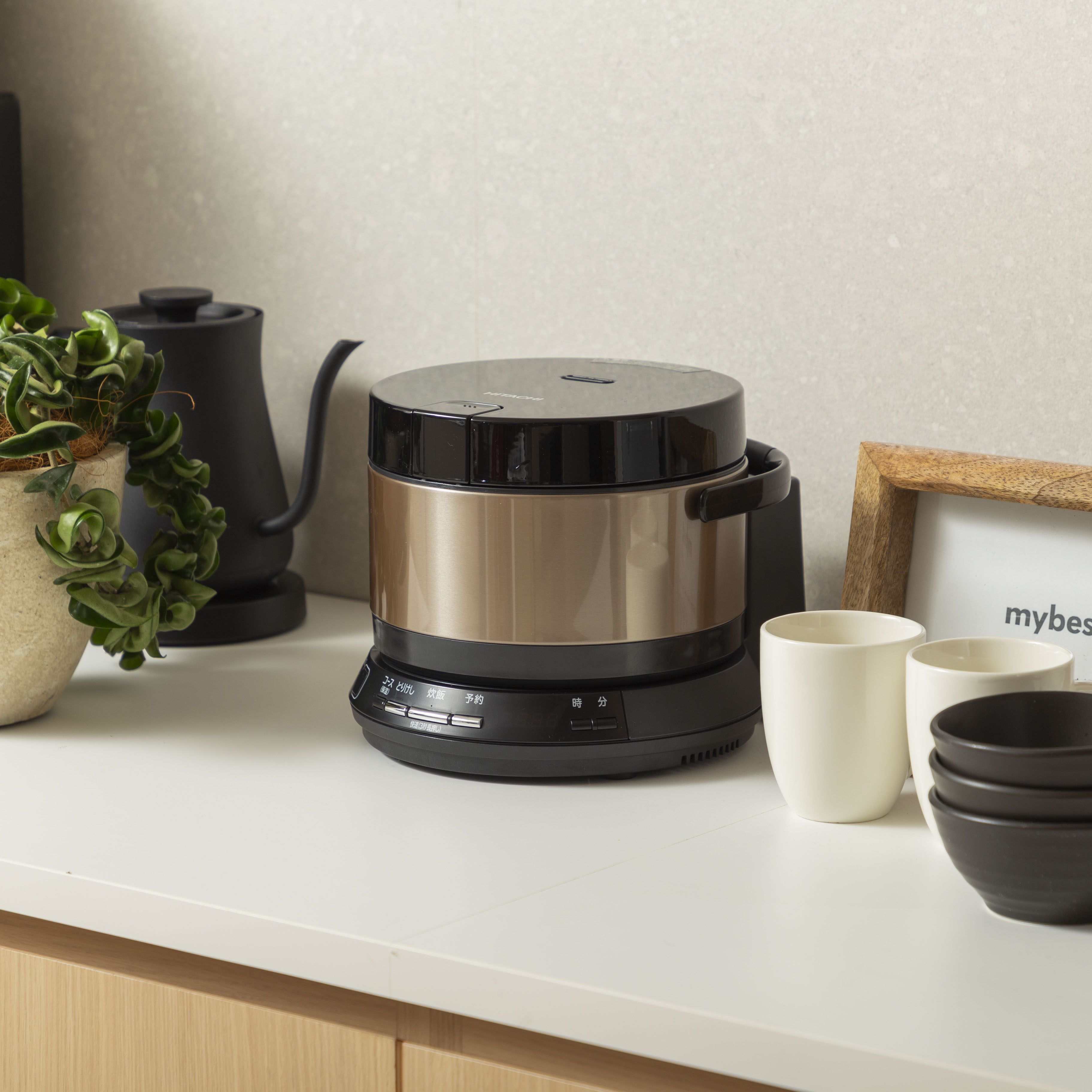 日立 炊飯器RZ-BS2Mをレビュー！クチコミ・評判をもとに徹底検証