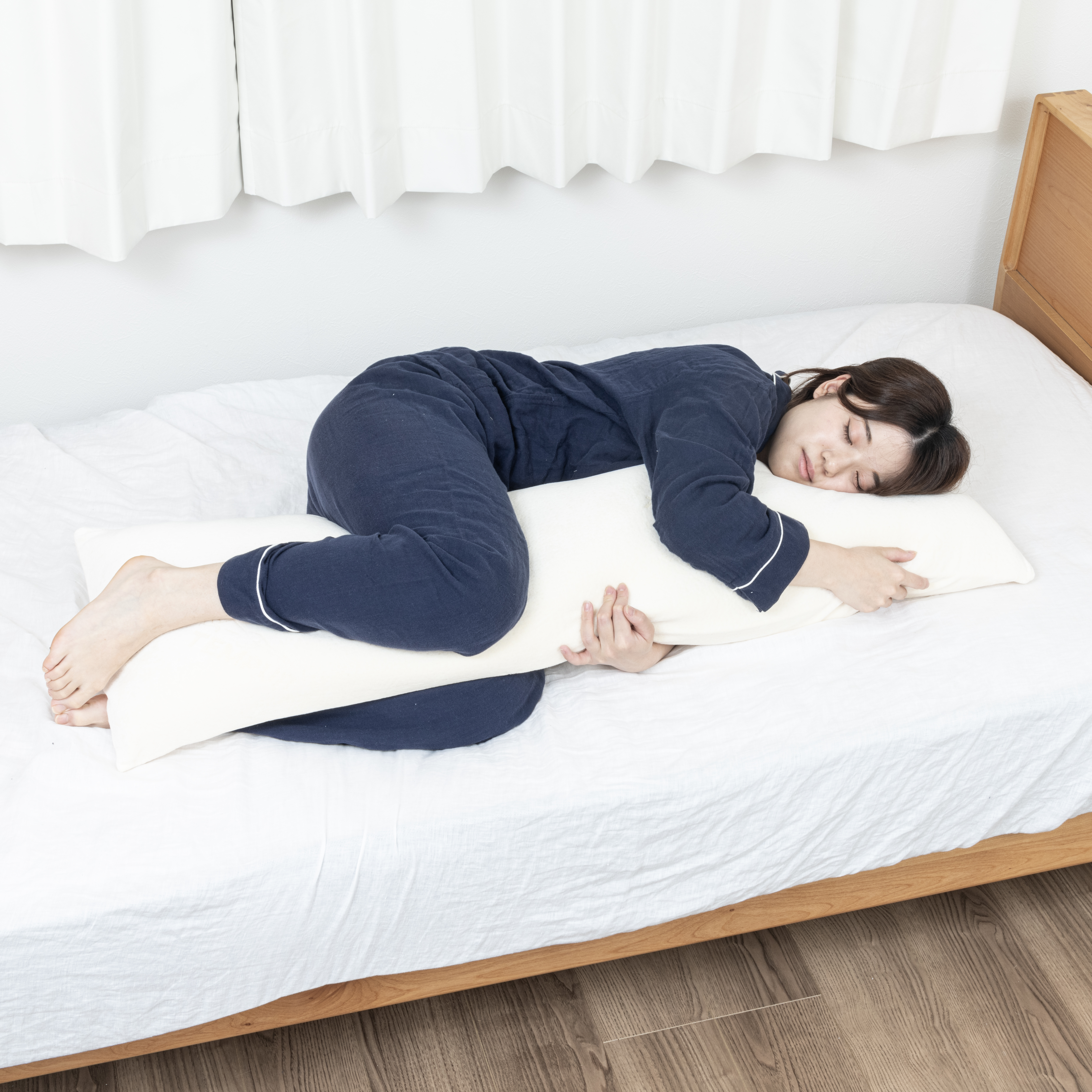 美品 テンピュール ロングハグピロー/抱き枕 カバー付き クッション テンピュール ロングハグピローをレビュー！クチコミ・評判をもとに